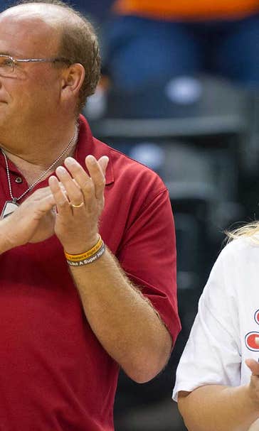 WNBA's Fever honor Lauren Hill, recognize parents at game vs. Sky
